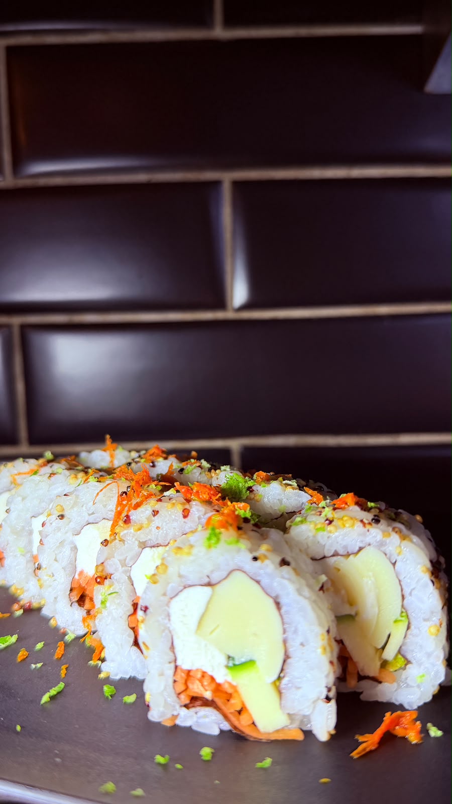 Roll veggie quinoa palmito