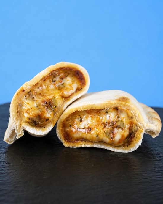 EMPANADA PIZZITA