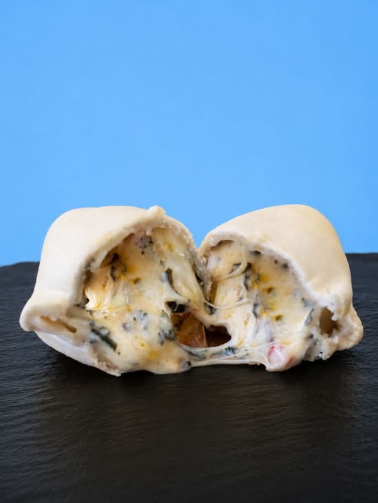 EMPANADA CAPRESSE